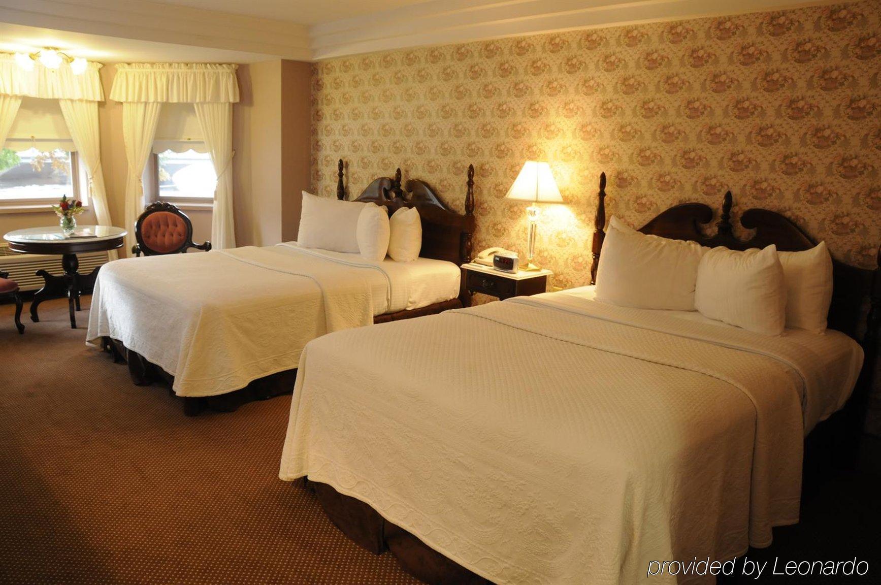 The Clarkson Inn Potsdam Pokoj fotografie